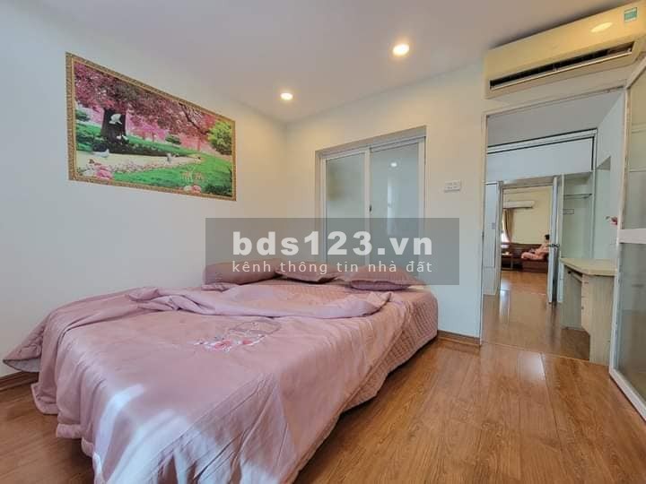 Bán Nhà View Mặt Phố 8/3, Hai Bà Trưng 70m, giá 2.98 tỷ.
