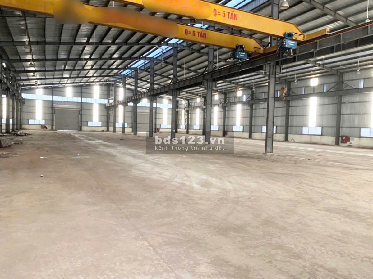Chuyển nhượng 1ha đất trong KCN Đại An,TP Hải Dương. Có xưởng 5300m2.Có sẵn cầu trục,PCCC. Giá:41tỷ
