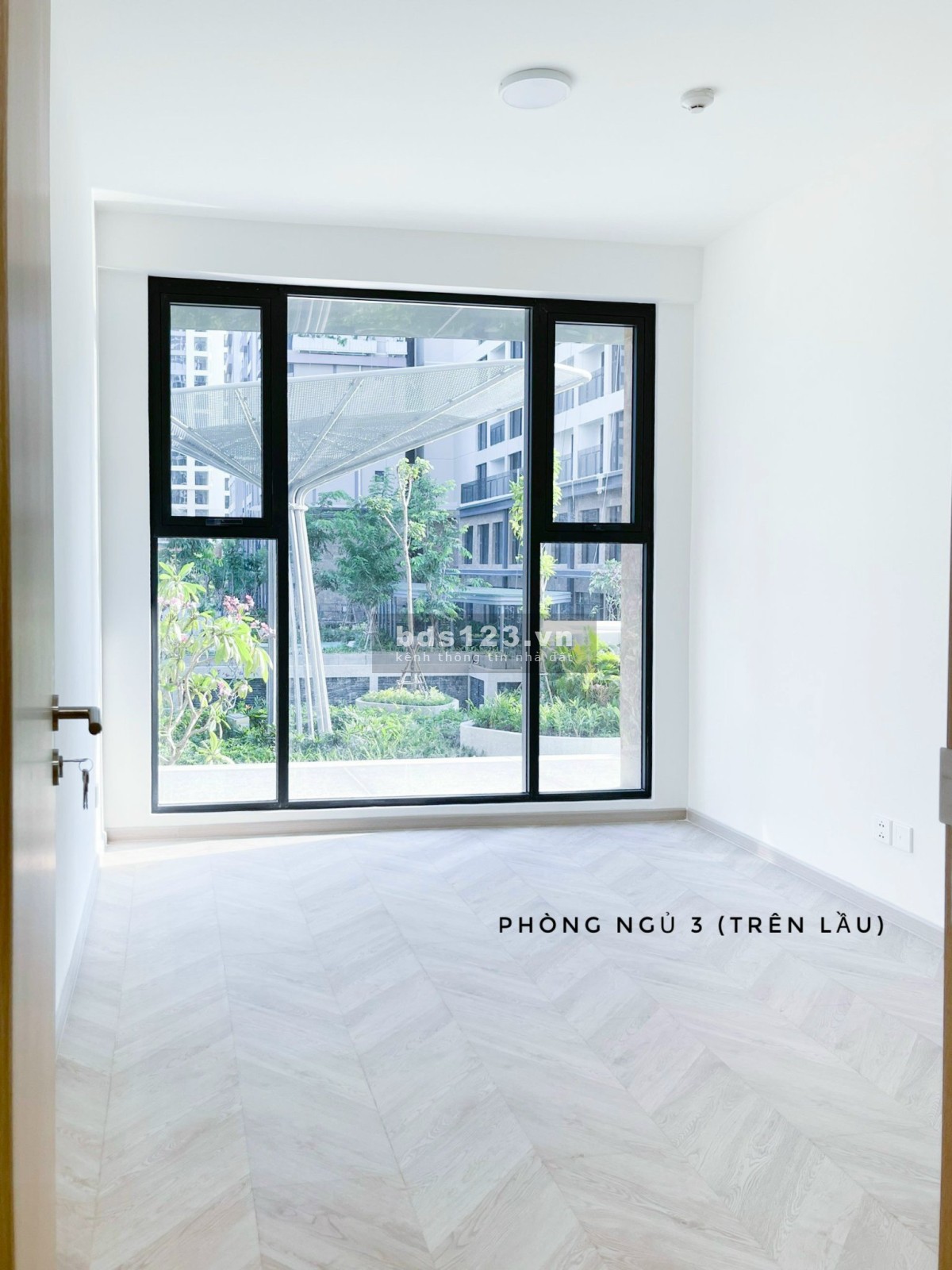 Cho thuê Dupex Lumier 4 phòng ngủ, có máy lạnh Tại Vinhomes Grand Park Quận 9 chỉ 25 triệu/ tháng