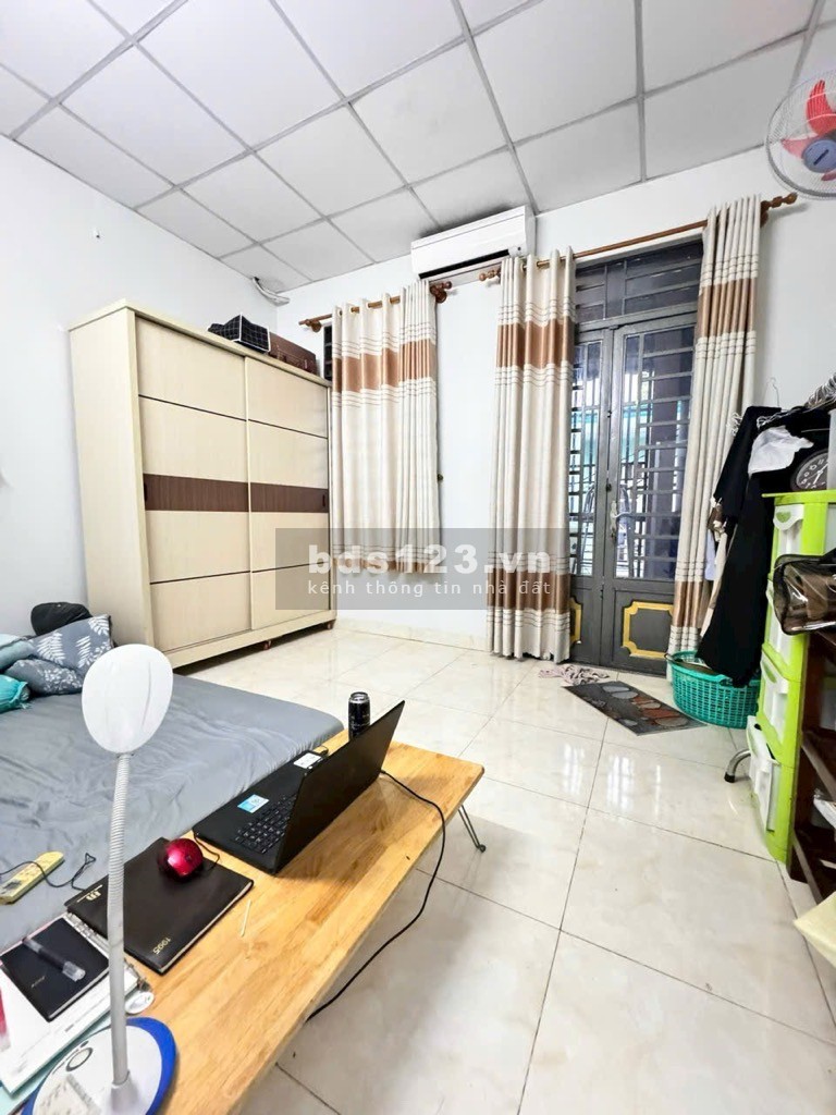 3.6tỷ ( TL). NGAY LÊ VĂN QUỚI - NGÃ TƯ 4 XÃ - NHÀ MỚI 2 TẦNG - 3 PHÒNG NGỦ