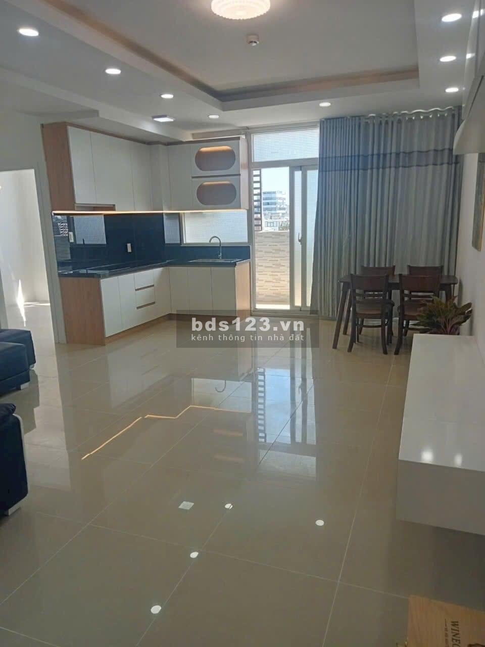 Bán căn góc tại chung cư 590 Cách Mạng Tháng 8 - P11 - Q3: 85m2 3tỷ9 2pn 2wc. Sổ hồng riêng vay 80%