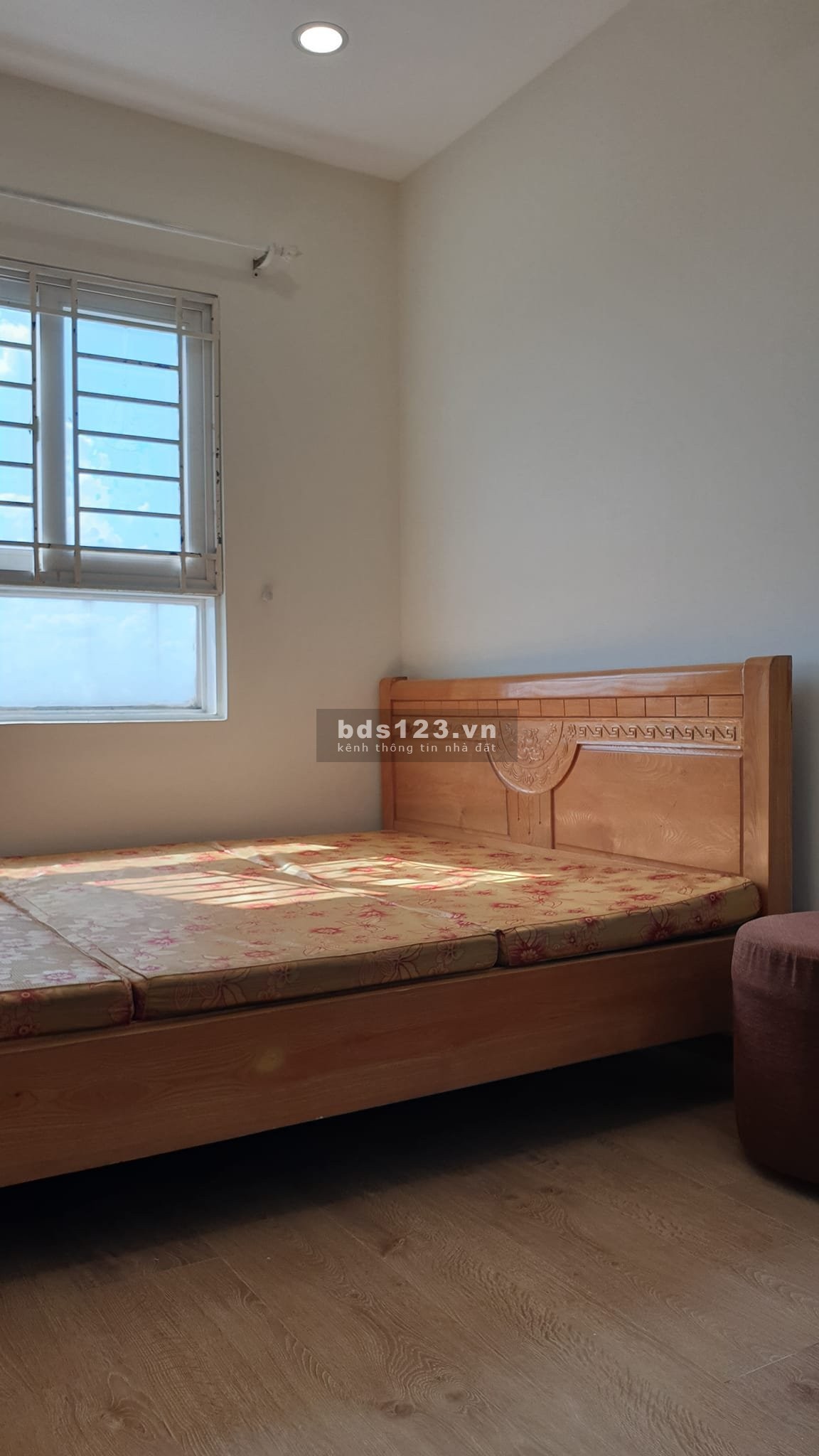 Chung cư 590, CMT8, Phường 11, Quận 3:80m2,2p ngủ,có Nt, 13tr(TL)