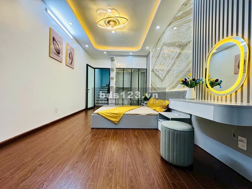 BÁN NHÀ PHỐ MẠC THỊ BƯỞI . LẠC TRUNG - NHÀ MỚI ĐẸP - HAI THOÁNG - TẶNG NỘI THẤT