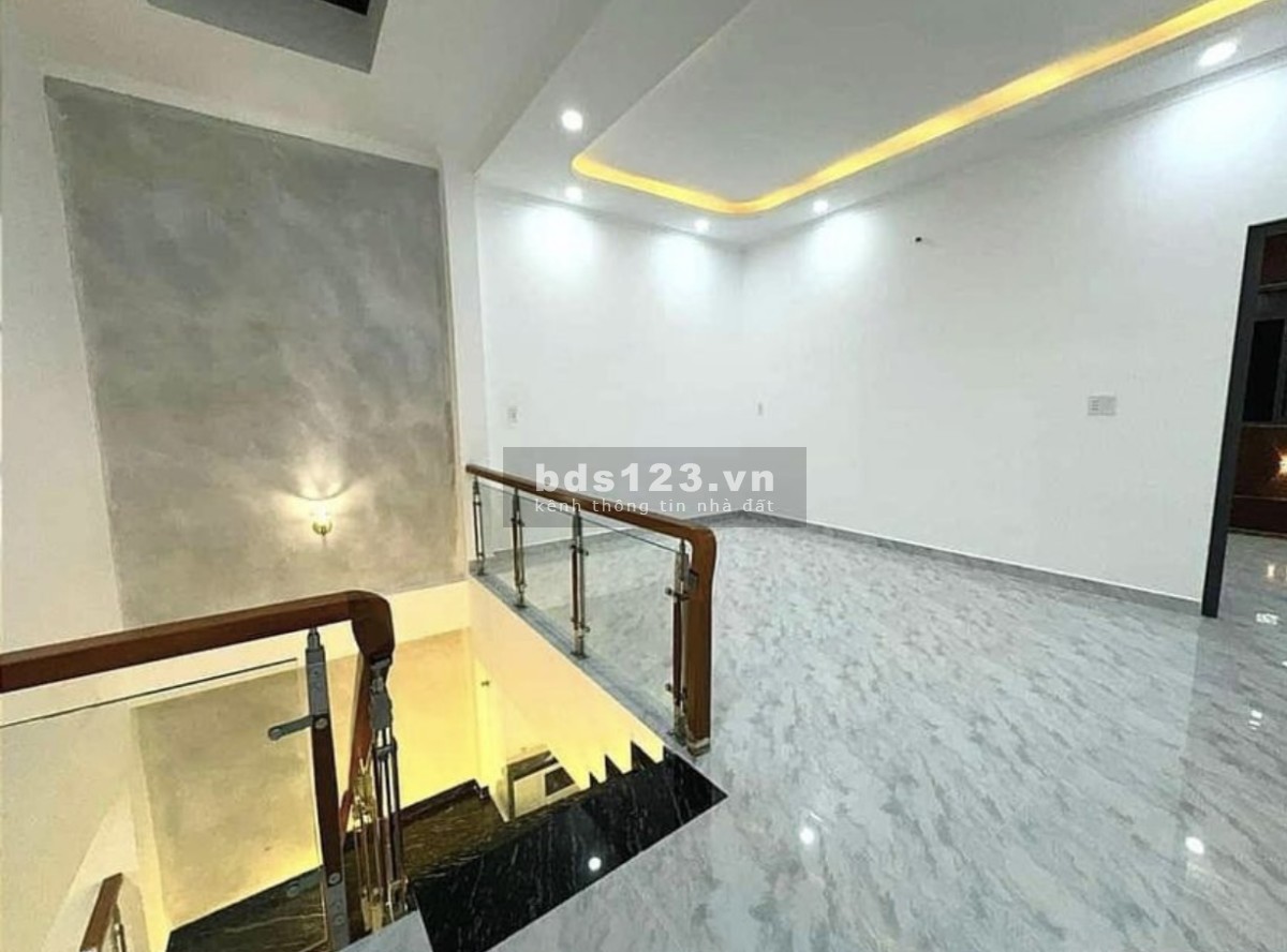 Nhà siêu đẹp ngay tại TpHCM, Bình ChánhGiá Cực mềm còn thương lượng