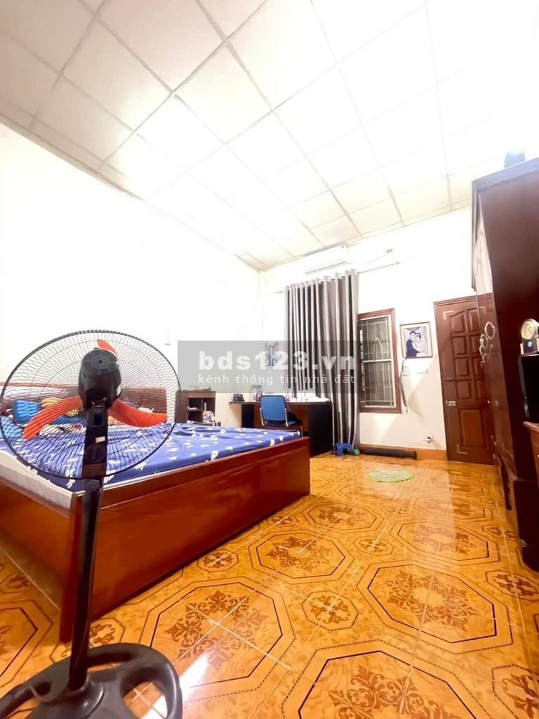 Nhà đẹp phân lô khu Hoa Bằng - quy hoạch ổn định– đường thông thoáng - Giá siêu hấp dẫn