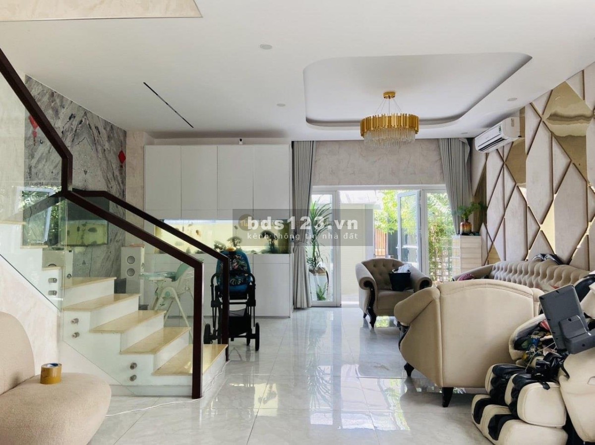 Hạ Giá Bán Nhanh Biệt Thự Khép Kín Ngay Khu Compound ABC - Trần Não Q2 - Hạ Giá Còn 39 tỷ