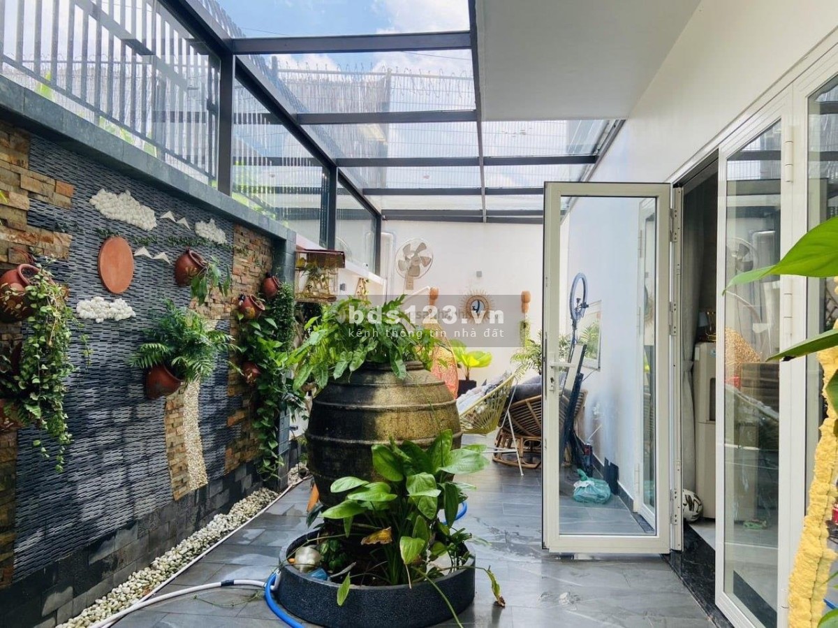 Hạ Giá Bán Nhanh Biệt Thự Khép Kín Ngay Khu Compound ABC - Trần Não Q2 - Hạ Giá Còn 39 tỷ