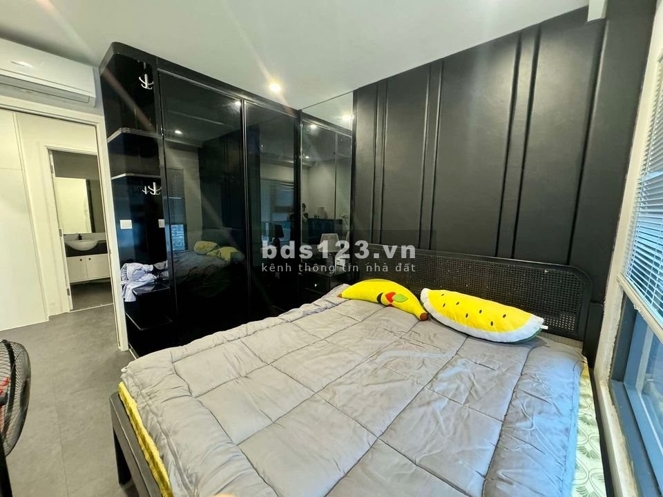 Bán 1N+ full đồ ban công ĐN giá 2,6 tỷ bao thuế phí