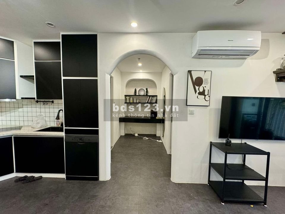 Bán 1N+ full đồ ban công ĐN giá 2,6 tỷ bao thuế phí