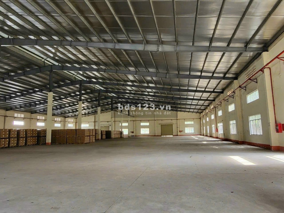 Cty Cần Bán Nhà Xưởng Trong KCN Bình Dương Tổng DT Đất 10.000m2