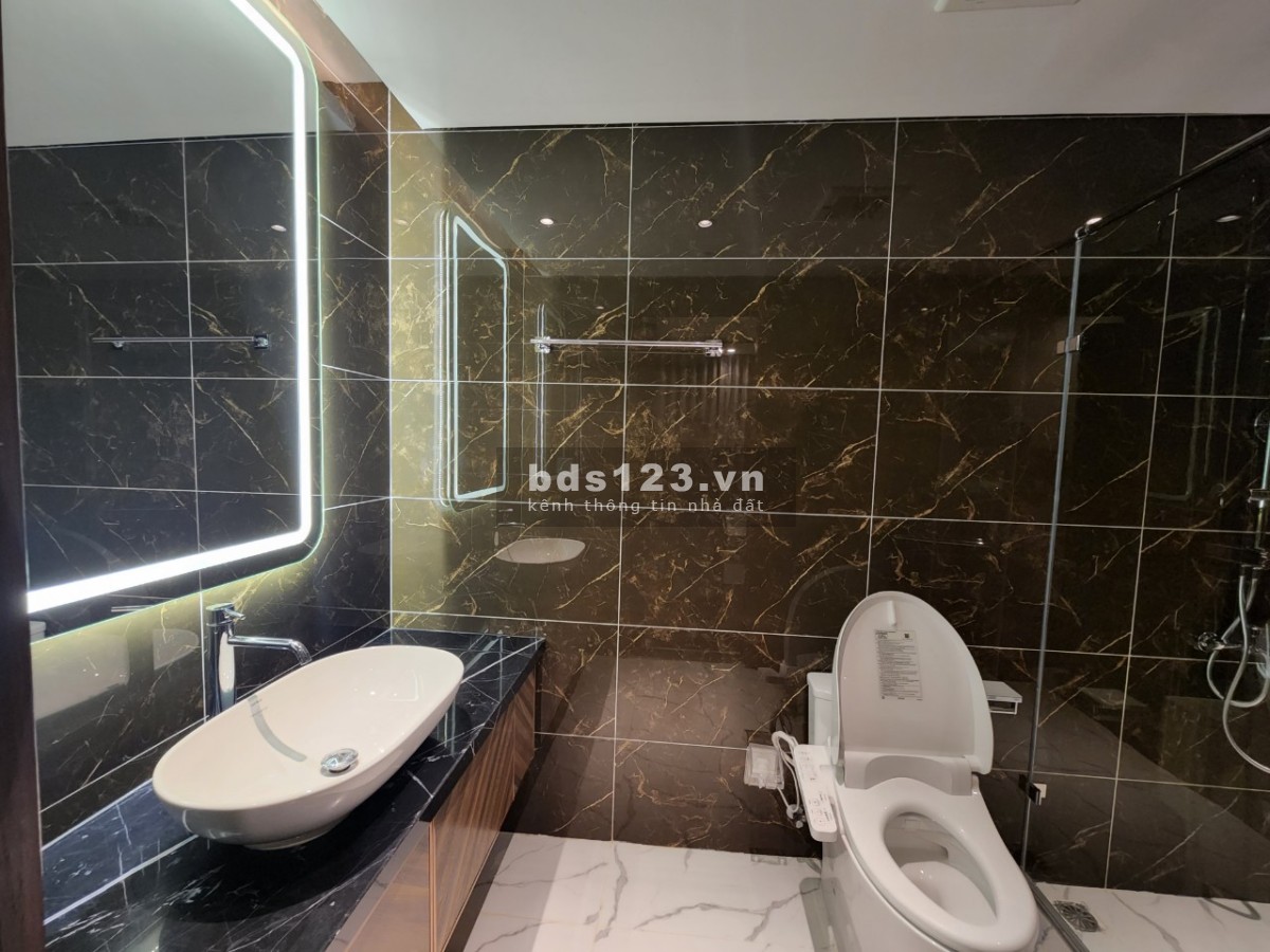Cần cho thuê gấp căn hộ 2 Phòng Ngủ