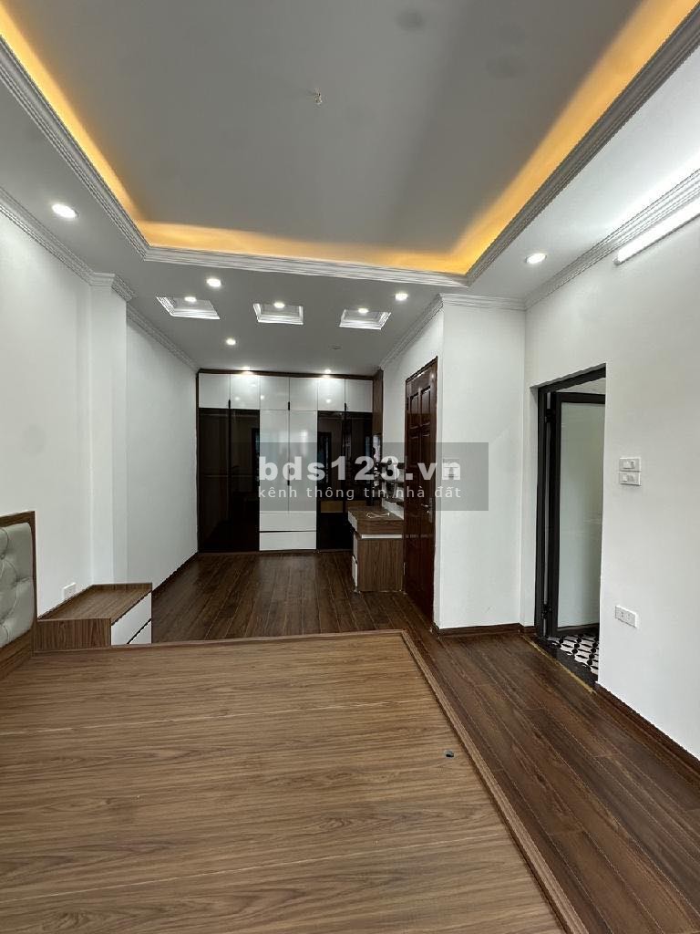 CỰC HIẾM, 5 TẦNG – XÂY MỚI LUNG LINH – 41M – TRUNG TÂM ĐỐNG ĐA – NHỈNH 8 TỶ