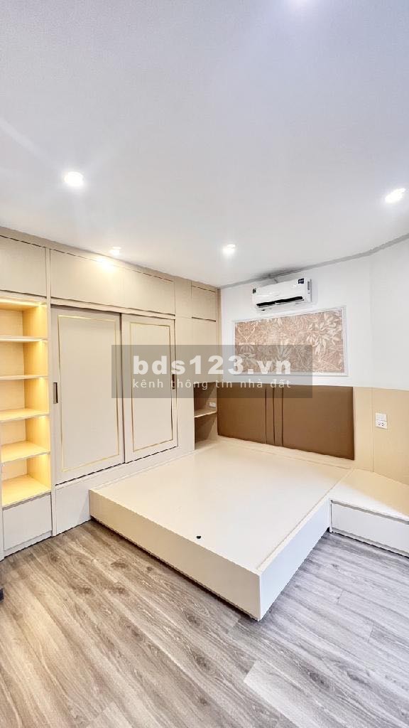 CƠ HỘI SỞ HỮU NHÀ 5 TẦNG ĐẲNG CẤP - 40M² - GIÁ CHỈ 6.4 TỶ - XÃ ĐÀN TRUNG TÂM ĐỐNG ĐA