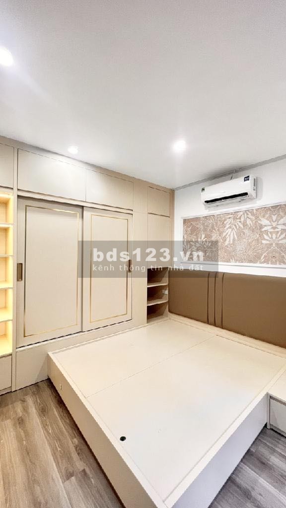 CƠ HỘI SỞ HỮU NHÀ 5 TẦNG ĐẲNG CẤP - 40M² - GIÁ CHỈ 6.4 TỶ - XÃ ĐÀN TRUNG TÂM ĐỐNG ĐA
