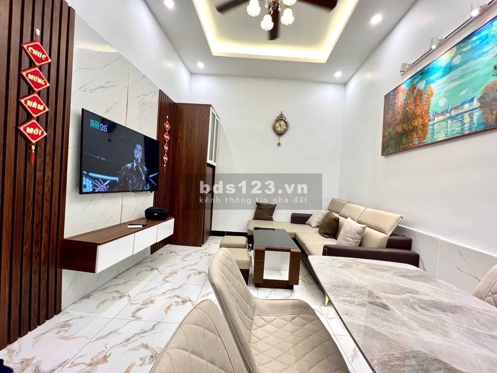 SIÊU PHẨM, BÁN NHÀ PHỐ NGUYỄN NHƯ ĐỔ - ĐỐNG ĐA - 33M² - 6 TẦNG - 4.28 TỶ