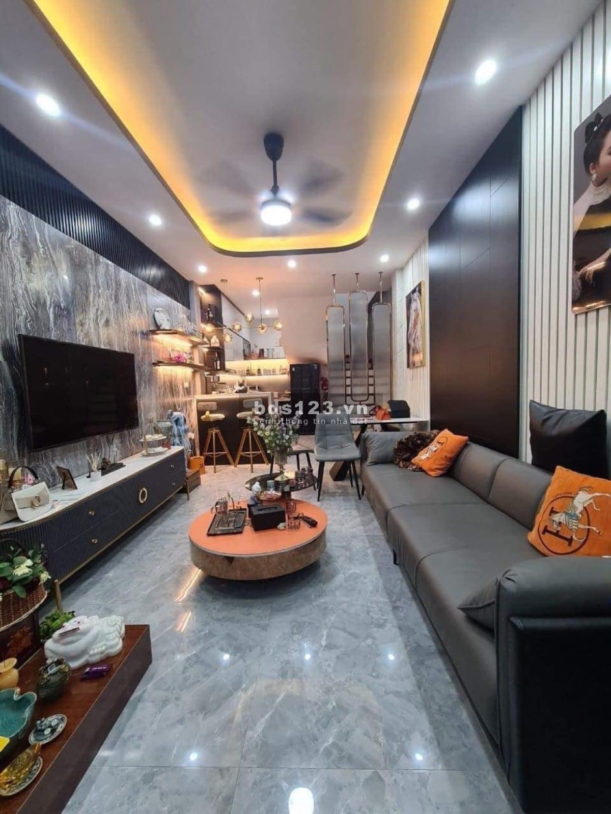 BÁN NHÀ CỰC ĐẸP CẦU GIẤY - NHÀ CỰC ĐẸP - CHỈ 8,65 TỶ