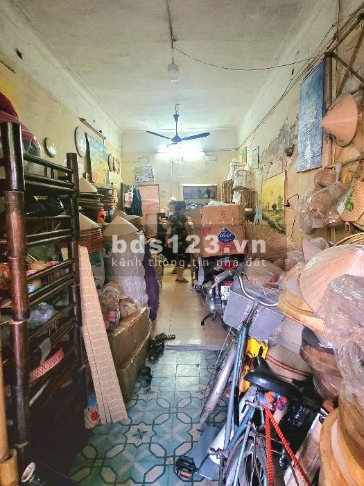 Bán nhà 95m2, mặt tiền 8m, mặt phố lớn, trung tâm quận Hai Bà Trưng, chỉ 9 tỷ