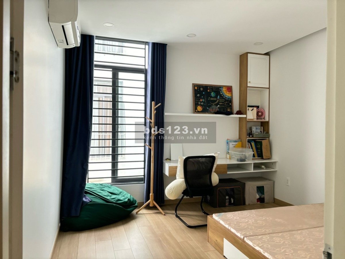 CHO THUÊ NHÀ PHỐ LAVILA NHÀ BÈ, 4 PHÒNG, FULL NỘI THẤT, KHU COMPOUND AN NINH, GIÁ THUÊ 25 TRIỆU