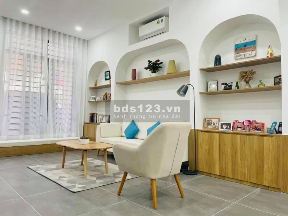 CHO THUÊ NHÀ PHỐ LAVILA NHÀ BÈ, 4 PHÒNG, FULL NỘI THẤT, KHU COMPOUND AN NINH, GIÁ THUÊ 25 TRIỆU