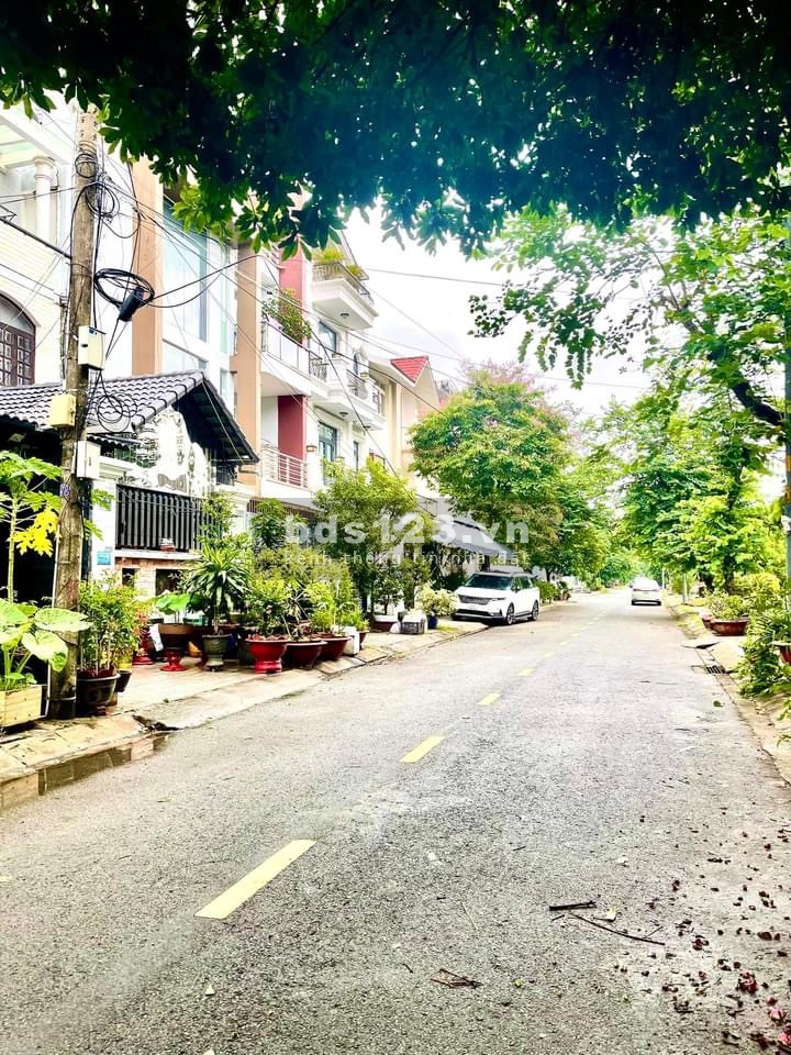 Chủ gửi bán gấp nhà 3 tầng mới xây - KP1 Thạnh Mỹ Lợi, Quận 2, HCM