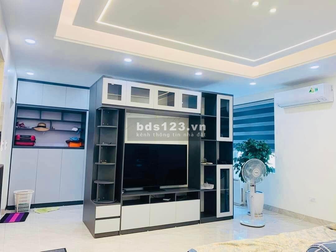 BÁN NHÀ CỰC ĐẸP CẦU GIẤY - 2 MẶT THOÁNG - CÁCH PHỐ 40M - NHÀ MỚI ĐẸP Ở NGAY - 35M2x7T - CHỈ 6.8 TỶ