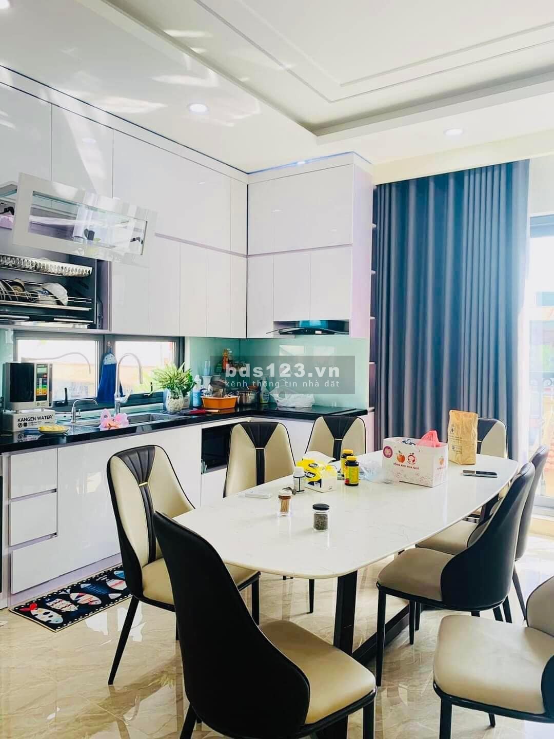 BÁN NHÀ CỰC ĐẸP CẦU GIẤY - 2 MẶT THOÁNG - CÁCH PHỐ 40M - NHÀ MỚI ĐẸP Ở NGAY - 35M2x7T - CHỈ 6.8 TỶ