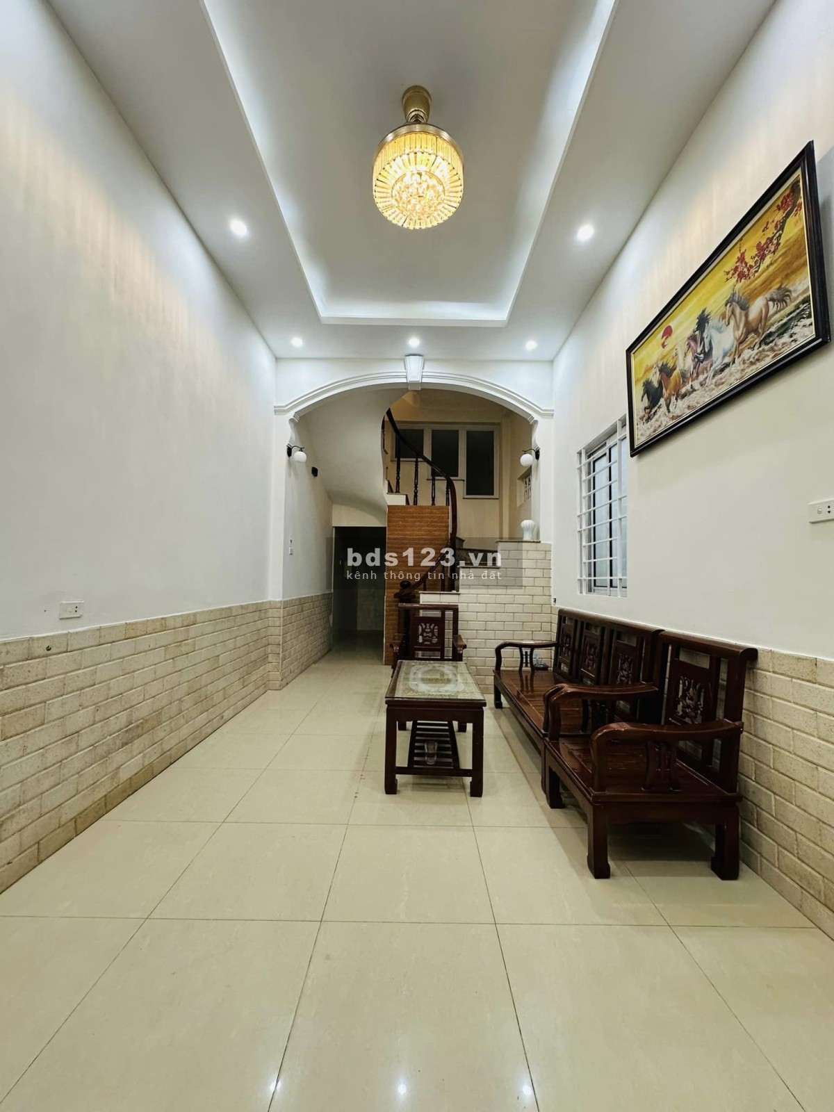 6.9 tỷ nhà Đội Cấn - 35m2 - 4 tầng - 30m ra phố