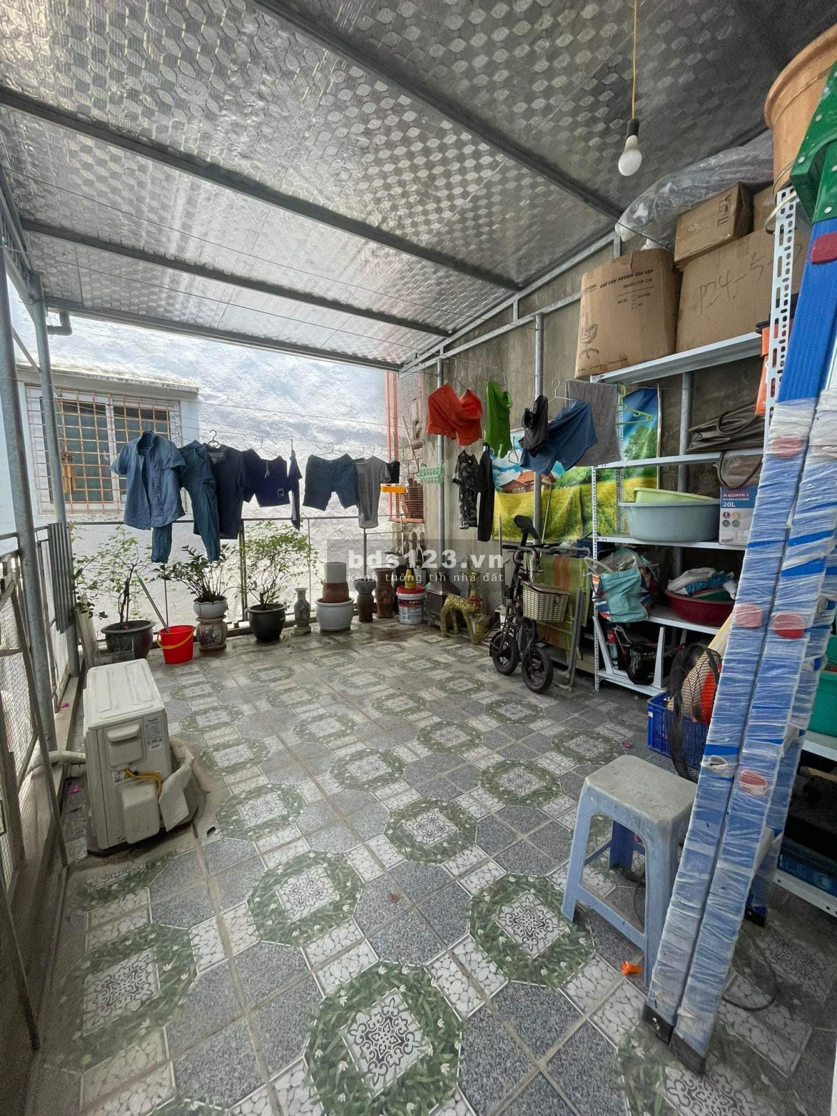 6.3 tỷ nhà Đội Cấn - 36m2 - 3 tầng - Cách phố khoảng 20m