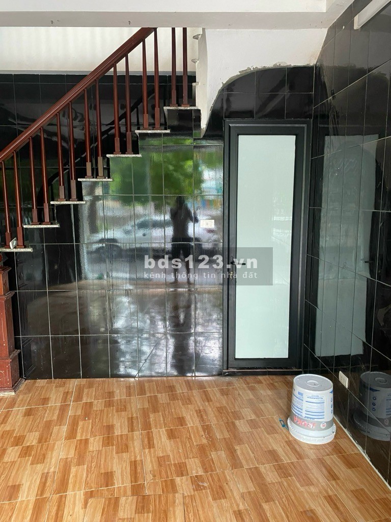 Bán nhà Hai Bà Trưng, diện tích 56m2, được nhiều người săn đón, giá chỉ tầm 9 tỷ