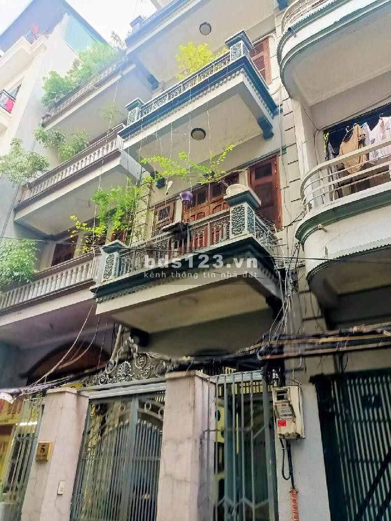 Nhà 5 tầng, 39m2, 3 ngủ đủ công năng, ngõ 3 gác, rộng, thoáng, quận Hai Bà, chỉ 5.25 tỷ