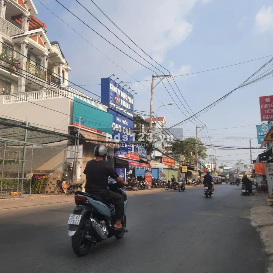 CHỦ CẦN BÁN GẤP LẮM RỒI MẶT TIỀN ĐƯỜNG GIÁ TỐT KINH DOANH MỌI NGHÀNH NGHỀ GIÁ 9,5 TỶ