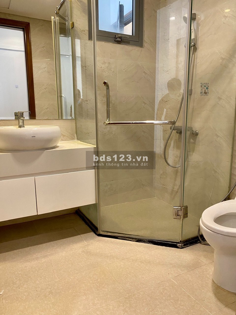 BÁN CHUNG CƯ HỒ GƯƠM PLAZA CĂN GÓC 135M 3PN 3 LOGIA CHỈ 1.5 TỶ (25%) NHÀ Ở NGAY, BANK 0%/24 THÁNG