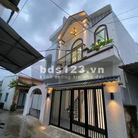 BÁN NHÀ ĐẸP 200M TỚI BIỂN, RẺ 2 TỶ HƠN NHÀ 2 TẦNG Ô THÔNG NGUYỄN CHÁNH RA BIỂN 