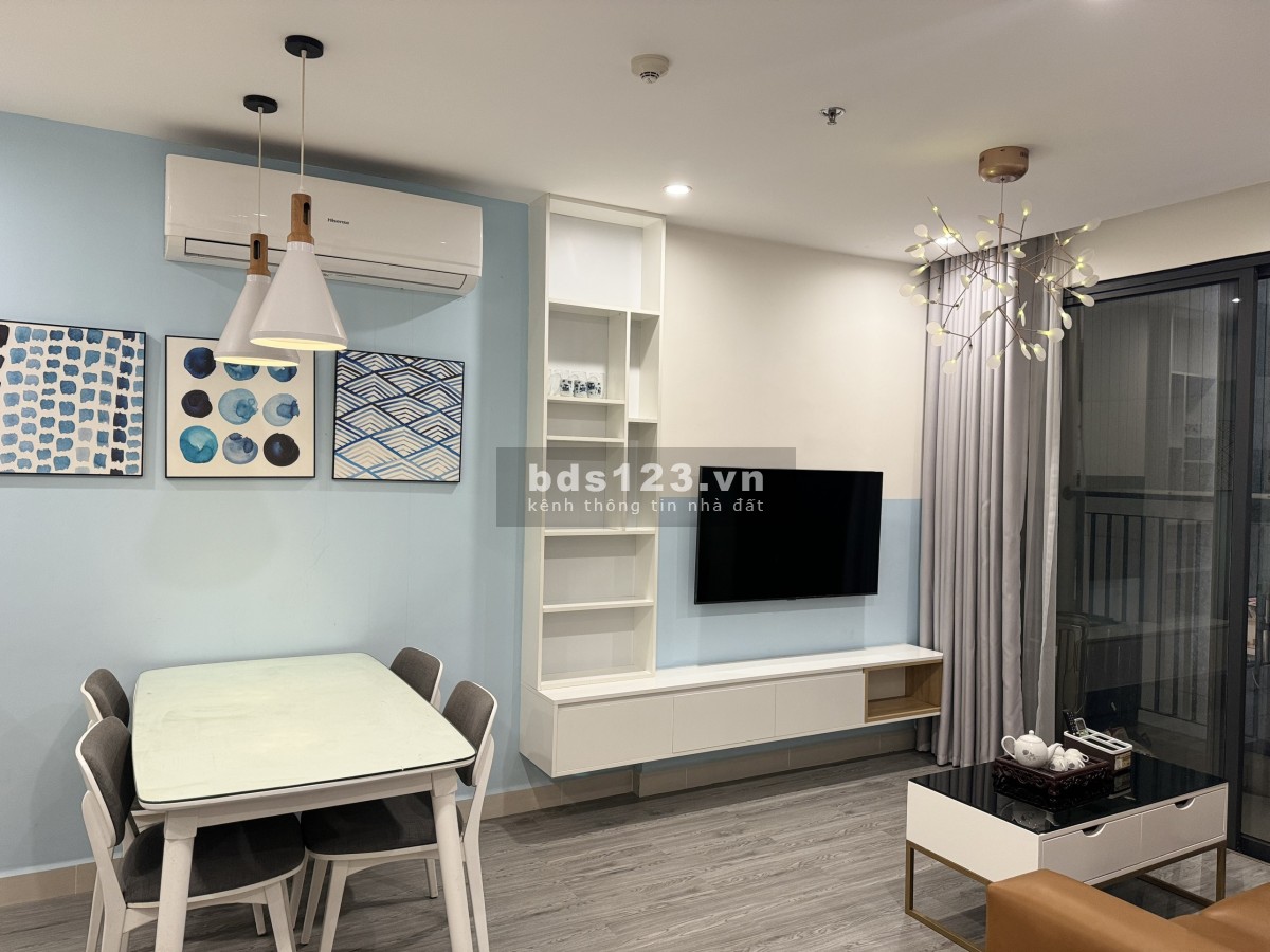 Cần Tiền Bán Gấp Căn 2N1W 59m2 Giá Chỉ 2,3 Tỷ Tại Vinhomes OCP