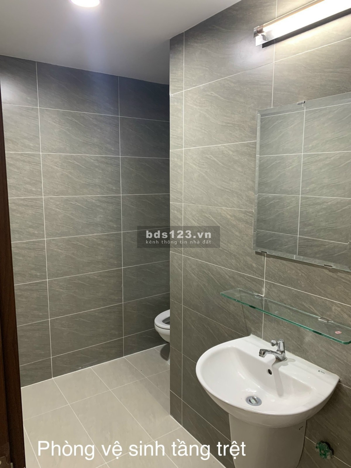 Chính Chủ Bán Shophouse 1trệt1lầu (2PN-3WC) - Phạm Thế Hiển, P6, Q8 DT:151m2 Giá 5tỷ2 SHR 0795809958
