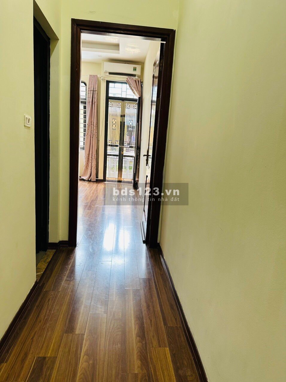 Cho Thuê Nhà Nguyên Căn 4 Tầng Tại Ngõ 132 Đường Cầu Giấy