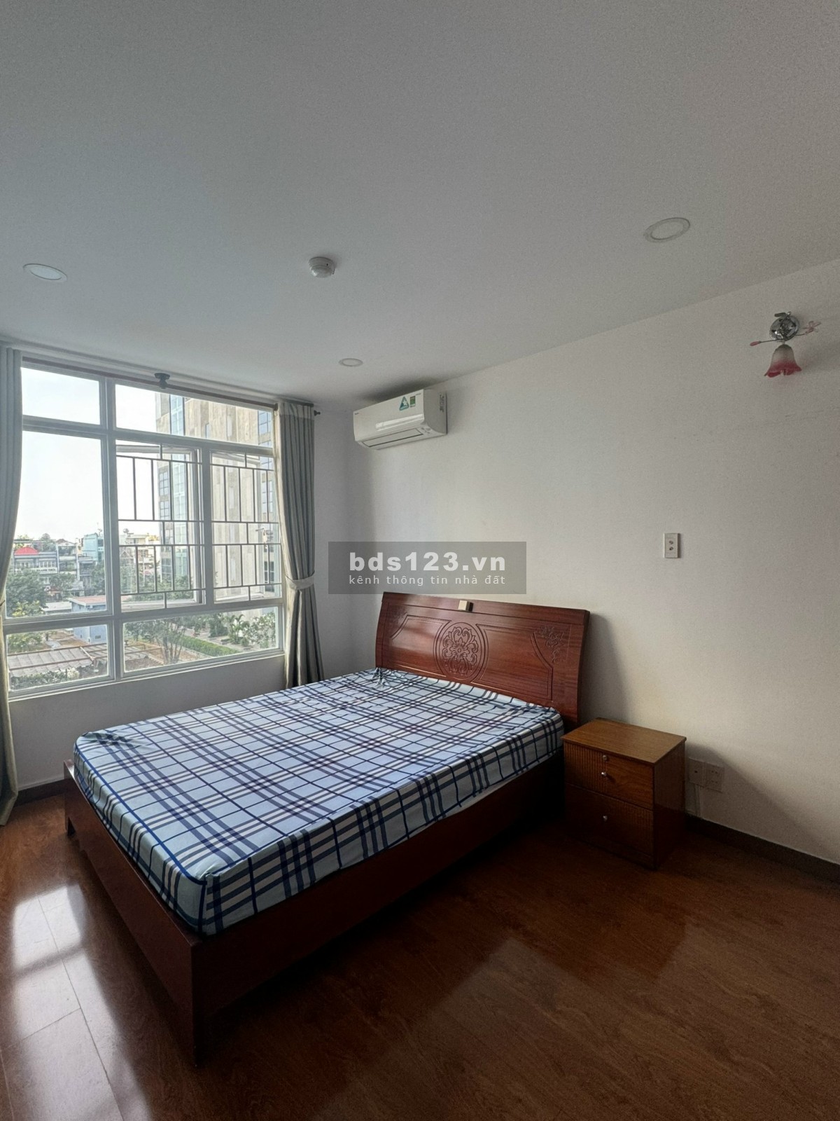 Cho thuê căn hộ Hoàng Anh Giai Việt Quận 8, Dt : 115 m2, 2PN, Giá : 12 tr/th ( Có Nội Thất )