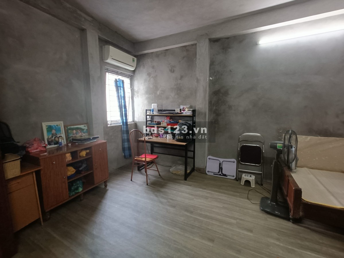 Bán nhà 3 tầng Miêu Nha Nam Từ Liêm 40m2 mt 5.6m 2.3tỷ đường rộng nhà ở thoáng mát