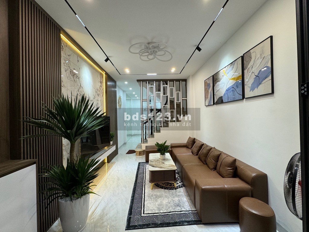 CHỦ CẦN BÁN GẤP - NHỈNH 6 TỶ SỞ HỮU NHÀ ĐẸP 4 TẦNG - PHỐ DƯƠNG QUẢNG HÀM