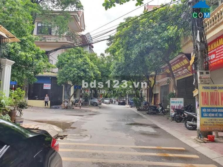 NGUYỄN VĂN HUYÊN - KINH DOANH- GARA- Ô TÔ TRÁNH - VỊ TRÍ VIP CẦU GIẤY - 65M2