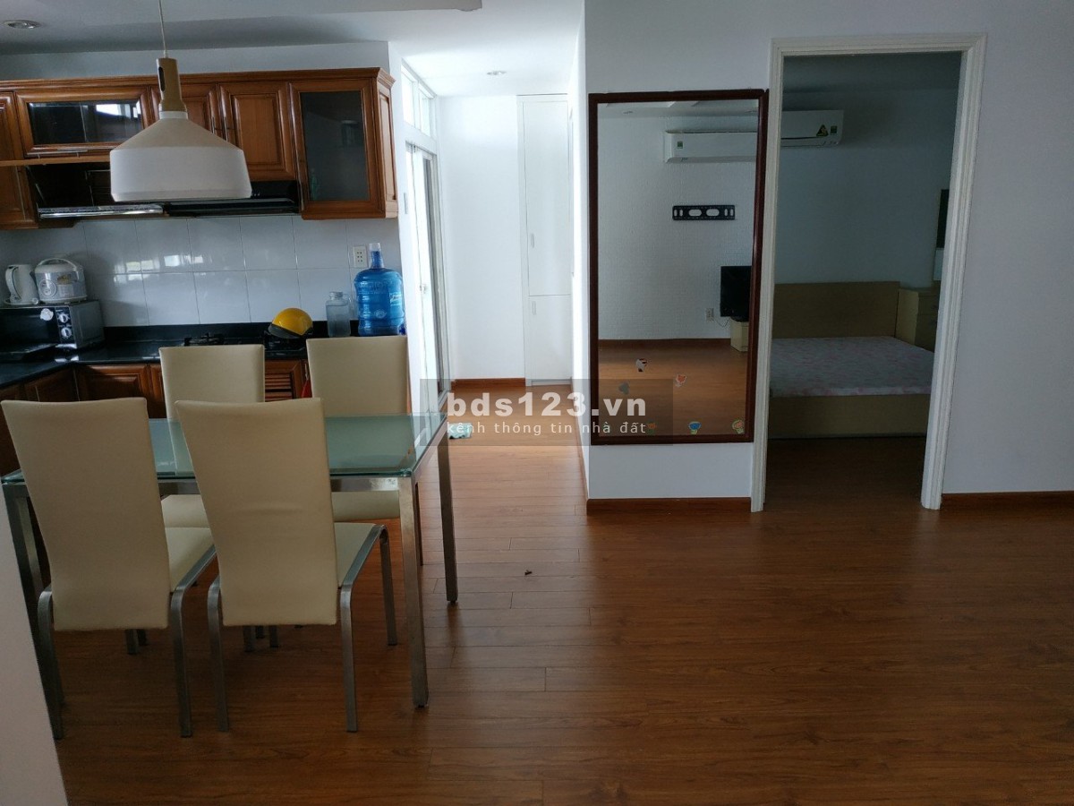 Chung cư Bưu Điện, Lý Thường Kiệt,p14, Quận 10: 90m2,2p ngủ, Nt, 12tr