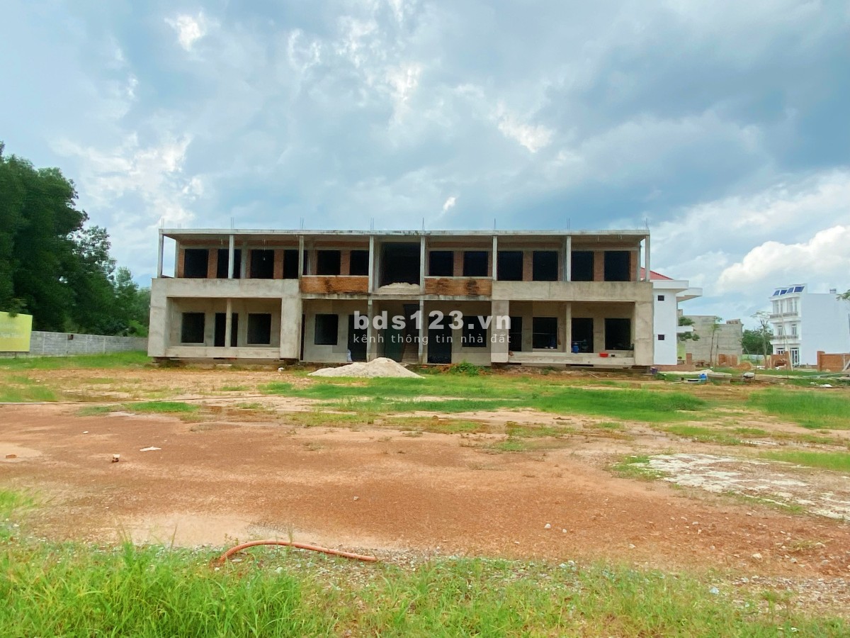 Cần bán đất nền dự án Block F7 lô số 19 nguồn Chủ đầu tư giá rẻ đối diện KCN Tân Bình