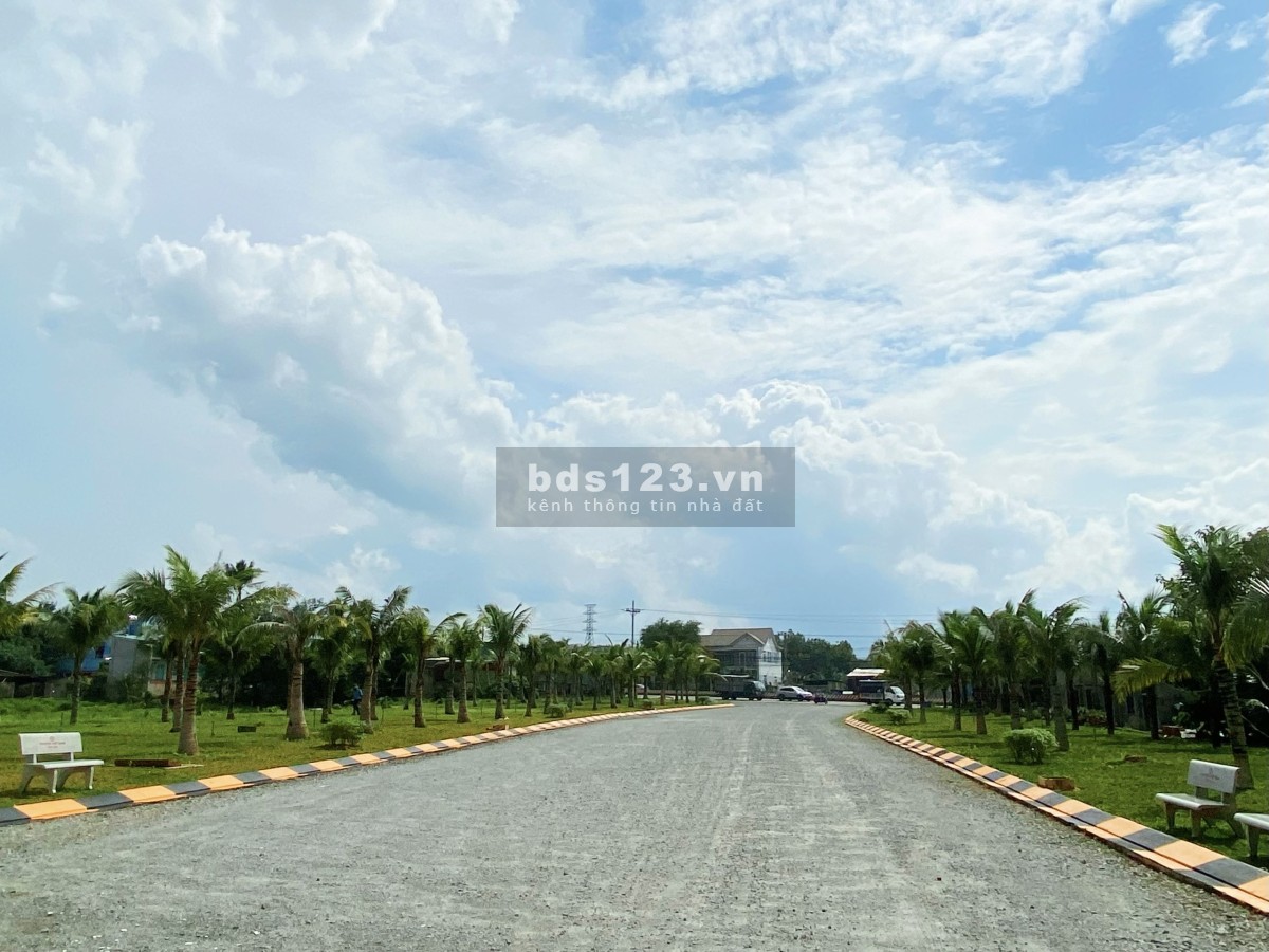 Cần bán đất nền dự án Block F7 lô số 19 nguồn Chủ đầu tư giá rẻ đối diện KCN Tân Bình