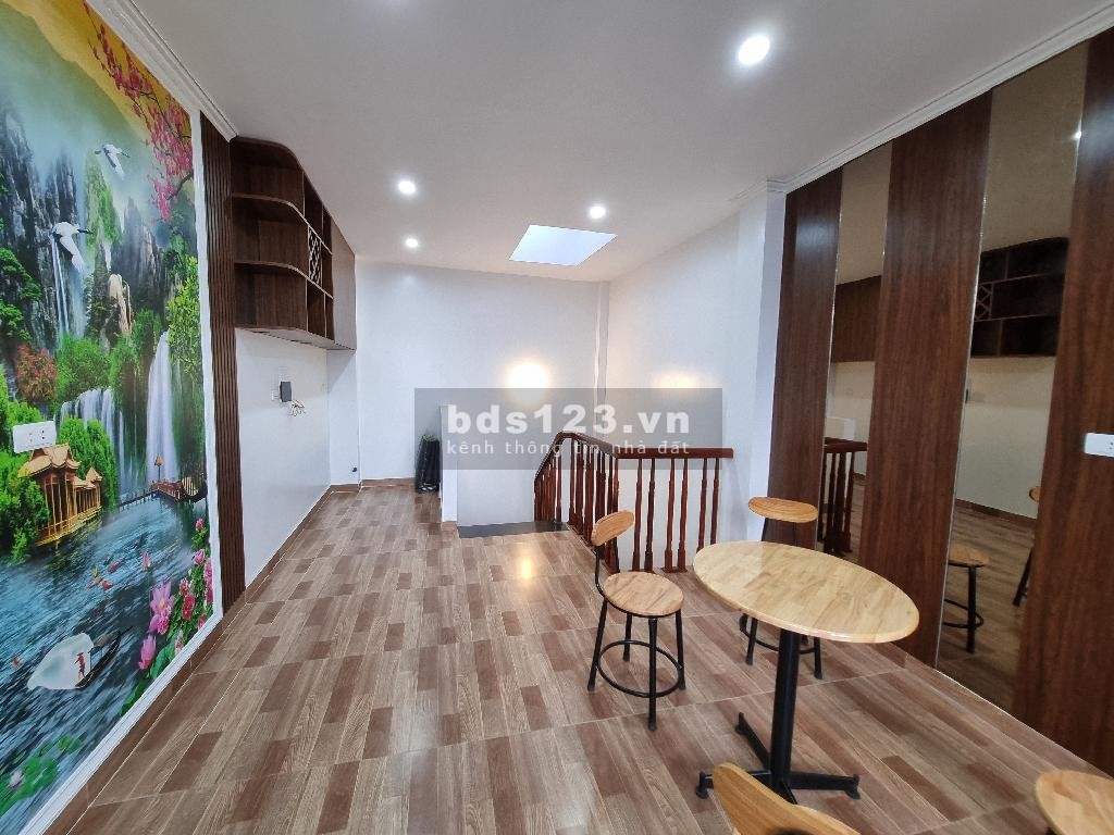 Bán nhà Đông Quan nhà mới ở ngay 35m2 giá 6.8 tỷ