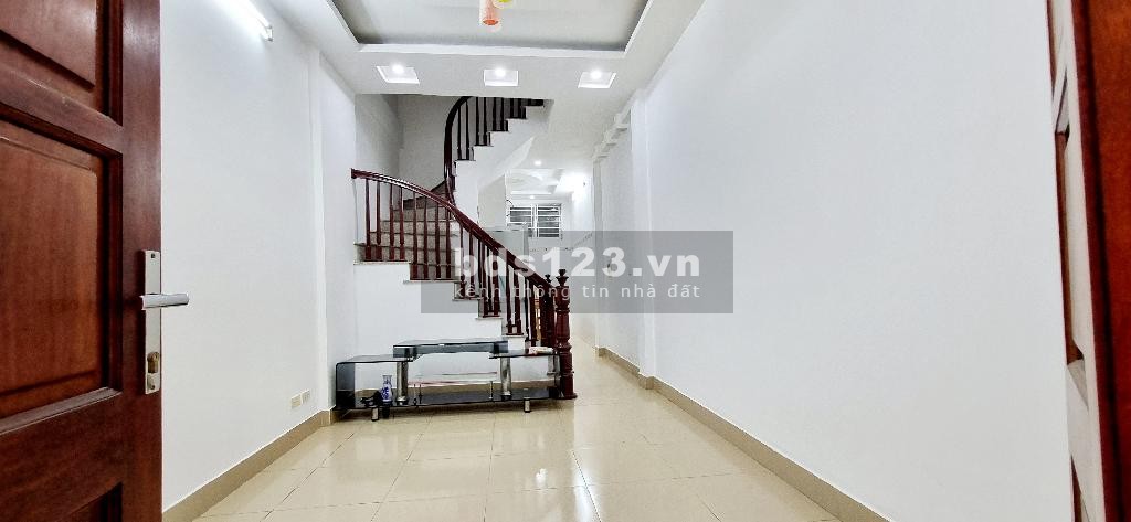BÁN NHÀ ĐẠI TỪ, NHÀ ĐẸP Ở LUÔN, 2 MẶT THOÁNG, NHÀ CẠNH KĐT ĐẠI KIM, DIỆN TÍCH 38M2,GIÁ 5.95 TỶ.