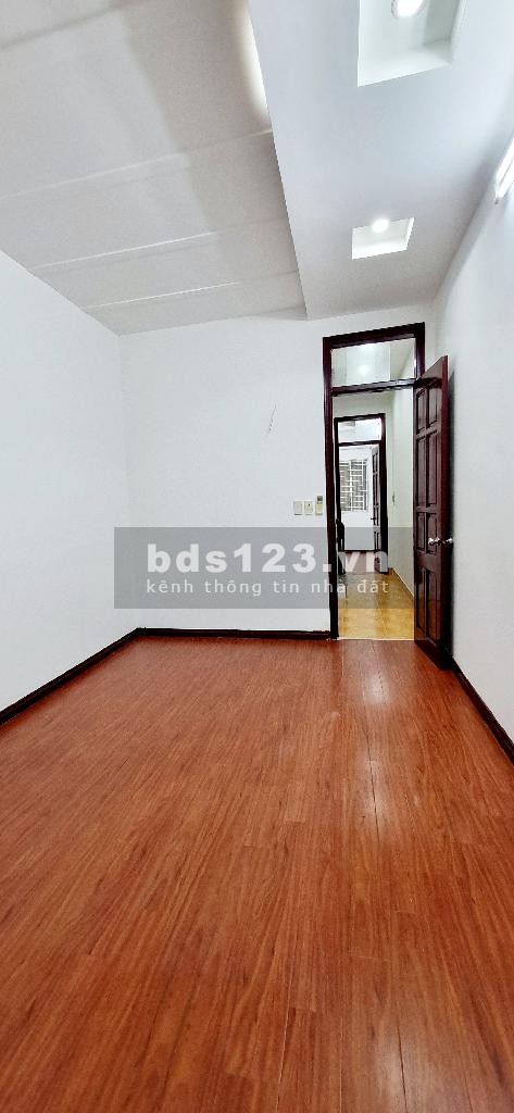 BÁN NHÀ ĐẠI TỪ, NHÀ ĐẸP Ở LUÔN, 2 MẶT THOÁNG, NHÀ CẠNH KĐT ĐẠI KIM, DIỆN TÍCH 38M2,GIÁ 5.95 TỶ.