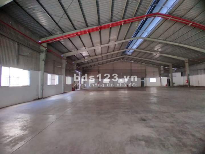 Cho thuê kho xưởng 1700m2 QL 1A, Bình Chiểu, Quận Thủ Đức