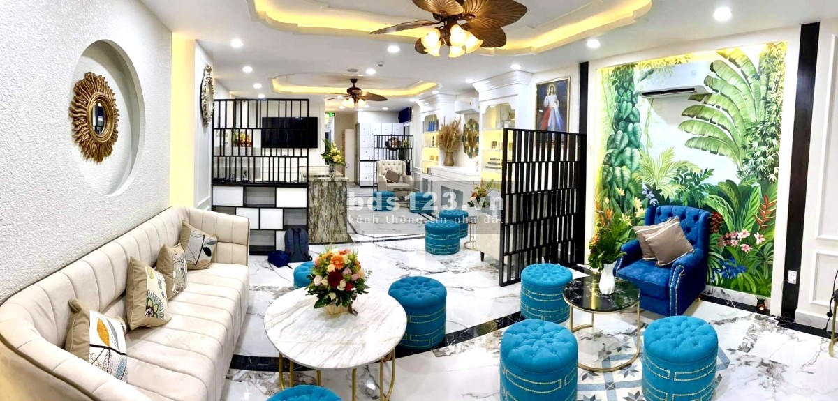 Hời quá hời! Bán lỗ ngộp nặng toà nhà Phan Xích Long sẵn thu nhập 200tr/tháng