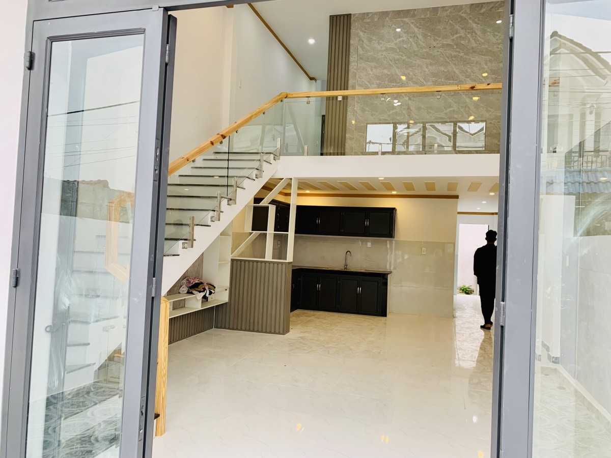Bán nhà cấp 4 gác lửng mới xây Gần ngã 3 Binh Ý cách đường 768 500m