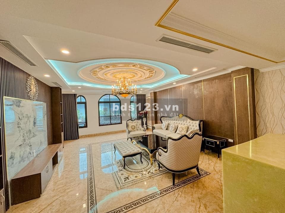BÁN NHÀ CỰC ĐẸP DỊCH VỌNG - Ô TÔ 7 CHỖ VÀO TẬN CỬA -CHỈ 7,85 TỶ(CÓ THƯƠNG LƯỢNG)